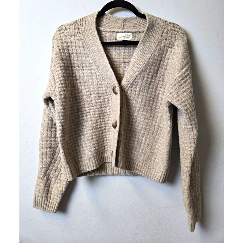 Universal Thread Womens Beige Solid Knit V-Neck Button Front Cardigan Sweater XS